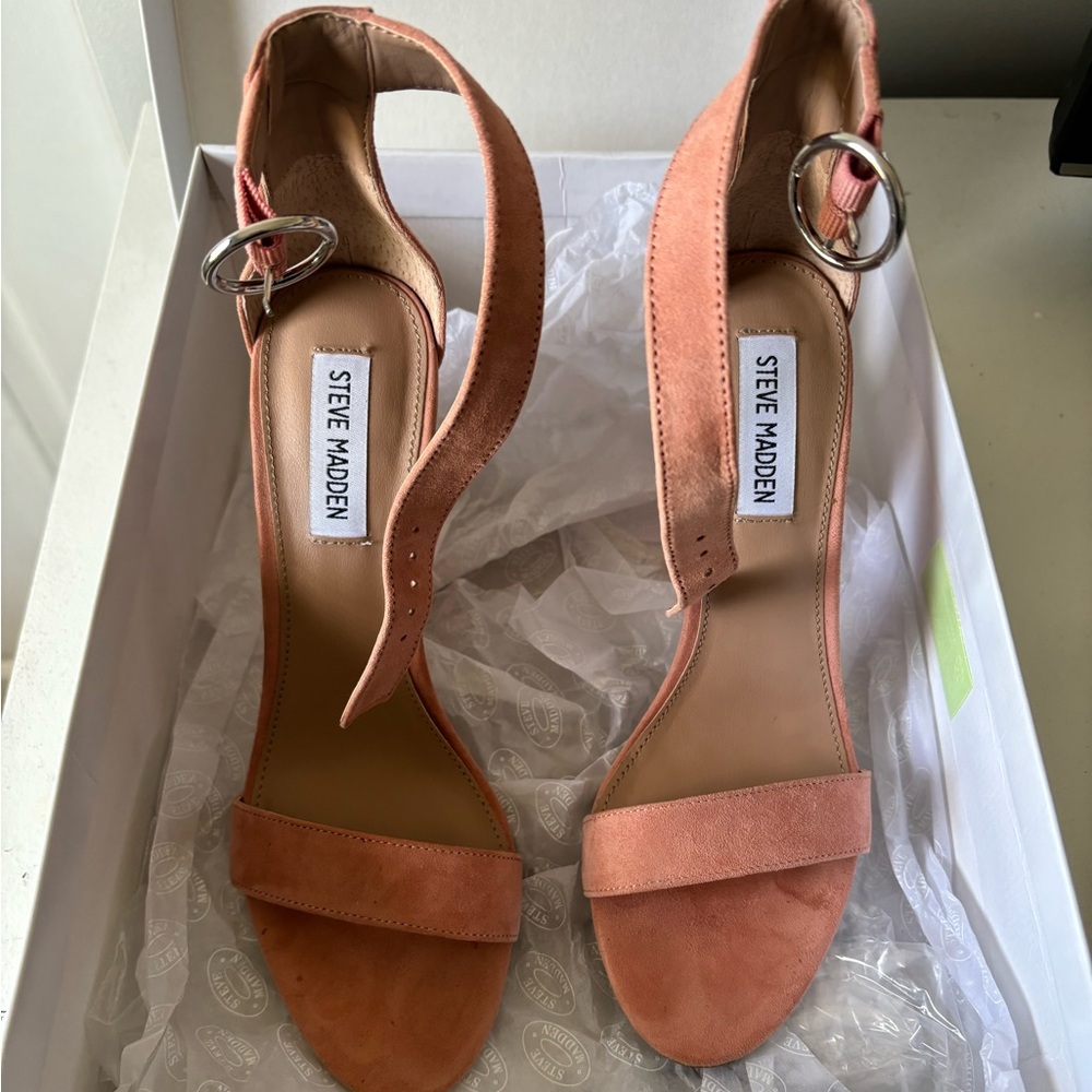 Steve Madden Teaser
